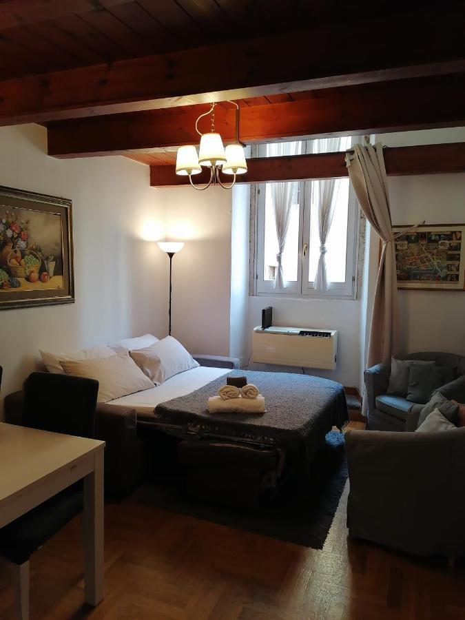 Coronari 45 Apartment Рим Екстер'єр фото